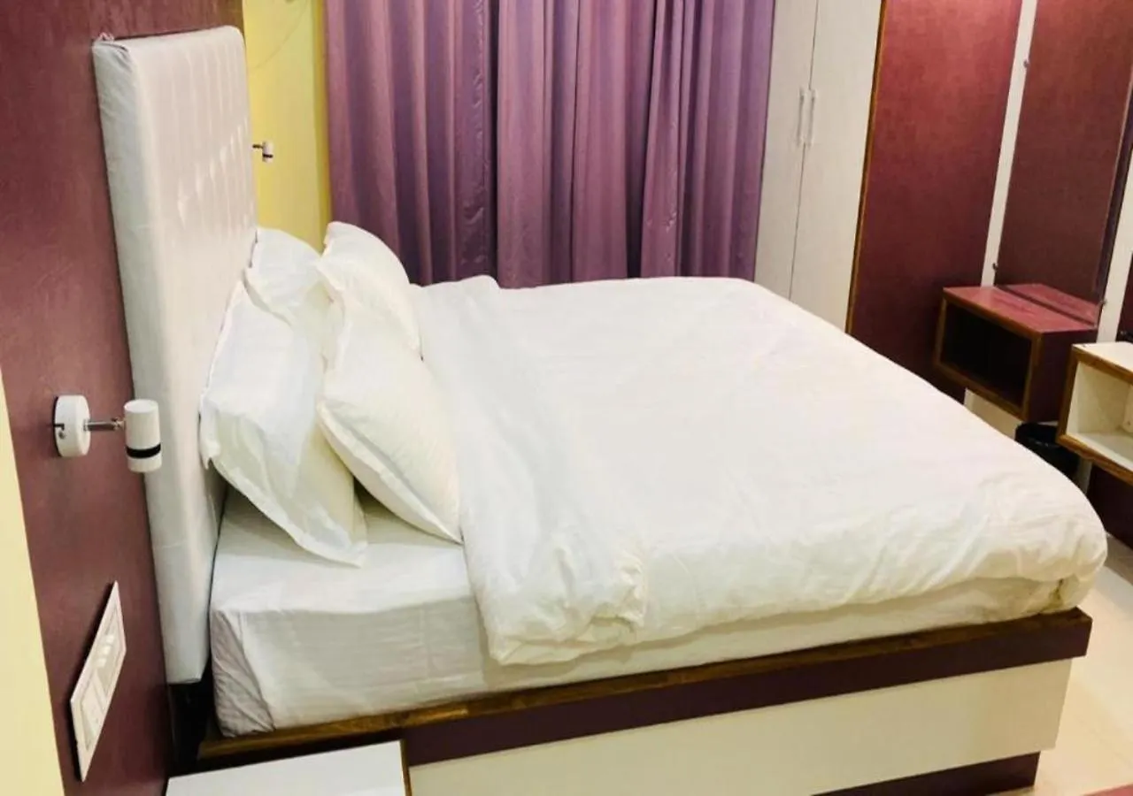 Collection O Hotel Sandal Inn Udaipur
